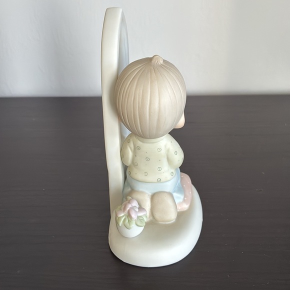 Precious Moments O Worship The Lord - Boy Figurine - Picture 3 of 6